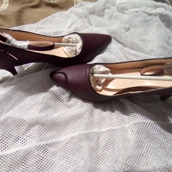 Andiamo raisin Color ladies 3" heels. NWOT. Size 7.5 - Picture 9 of 9